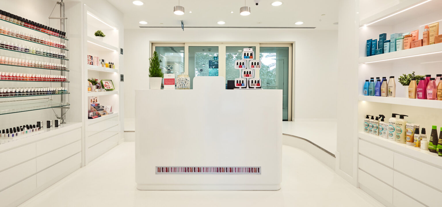 The Unspoken Rules of Nail Spa Etiquette